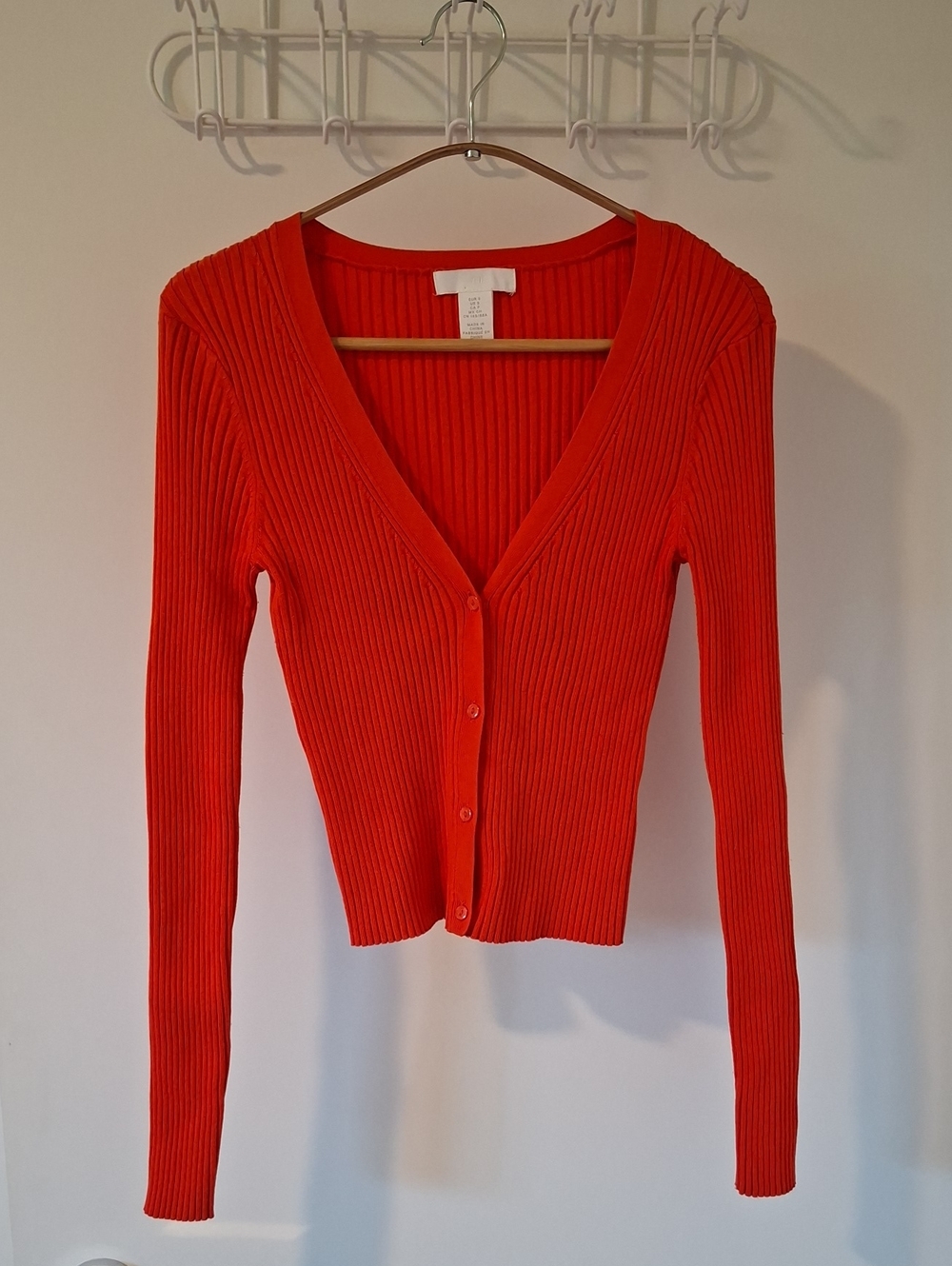 H&M Vibrant Orange/Red V-neck Ribbed Cropped Cardigan (Size S)